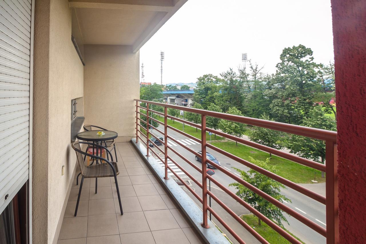 Stan Na Dan Banja Luka Exterior foto